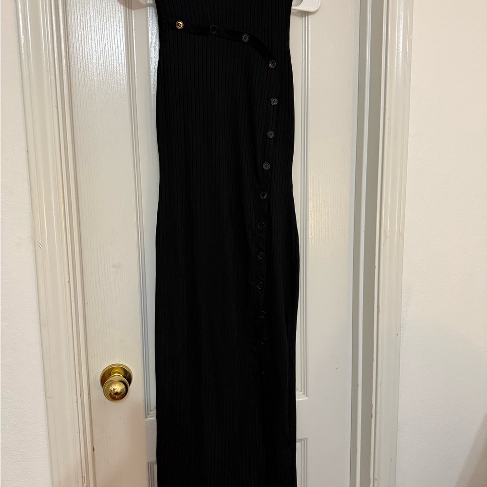 Elegant Black Button-Down Maxi Dress